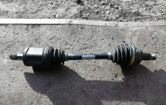 BMW X3 E83 Front driveshaft