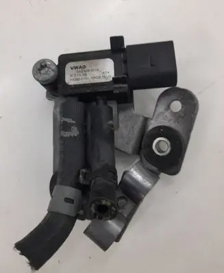 Volkswagen Golf V Exhaust gas pressure sensor 03G906051A