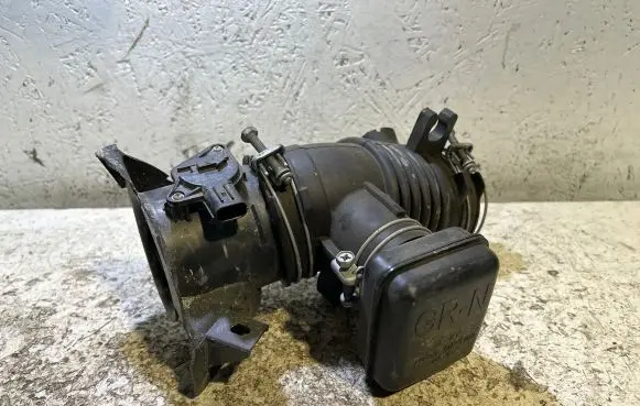 Lexus RX 450H Mass air flow meter 2220475040 1975000020 151116000110