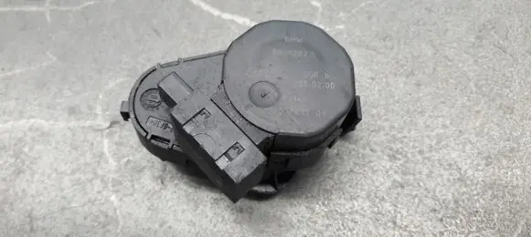 BMW 5 E39 A/C air flow flap actuator/motor 6900262