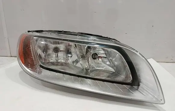 Volvo V70 Headlight/headlamp 31214352 6330200001