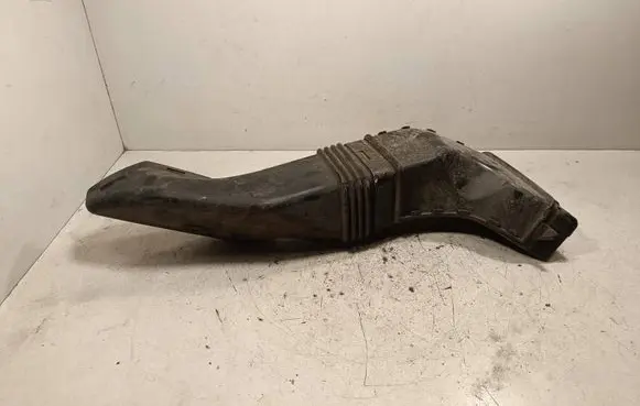Jaguar XE Air intake duct part GX739A675BB