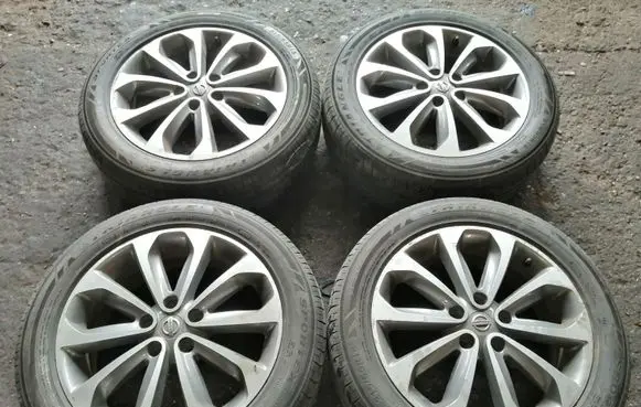 R18 alloy rim