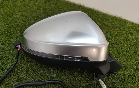 Audi S5 F5 Front door electric wing mirror 