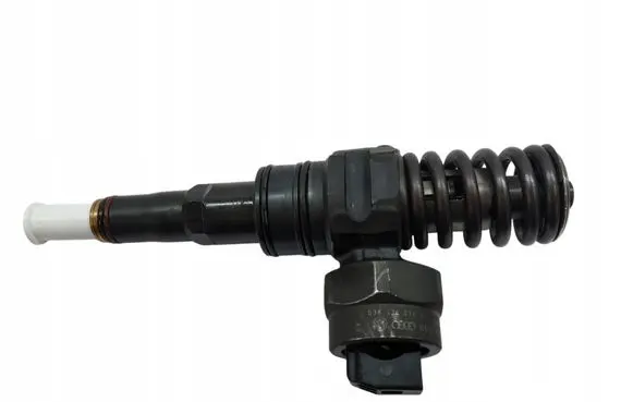 Volkswagen Sharan Fuel injector 038130073AC