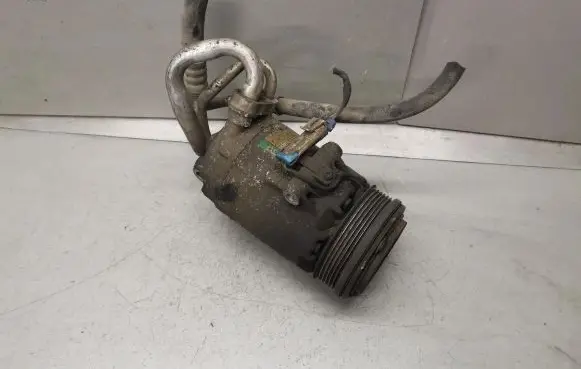 Opel Zafira A Air conditioning (A/C) compressor (pump) 24464152