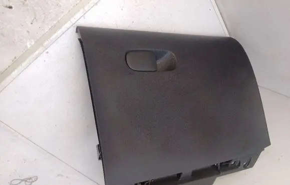 Citroen C3 Glove box 9812490277