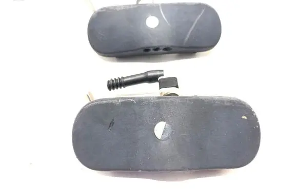Volkswagen PASSAT CC Windshield washer spray nozzle 4L0955987C