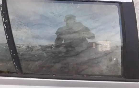 Peugeot 406 Rear door window glass