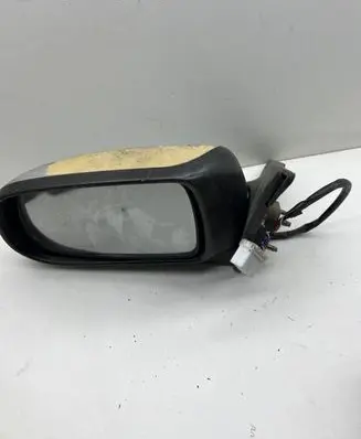 Mazda 626 Front door electric wing mirror E13010142