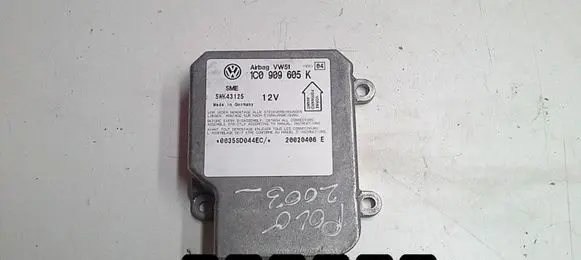 Volkswagen Polo Engine control unit/module 1C0909605K