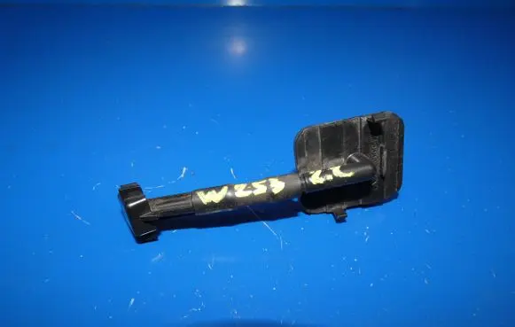 Mercedes-Benz GLC X253 C253 Rear window washer spray nozzle A2538600047