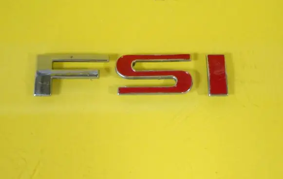 Seat Leon (1P) Manufacturers badge/model letters 