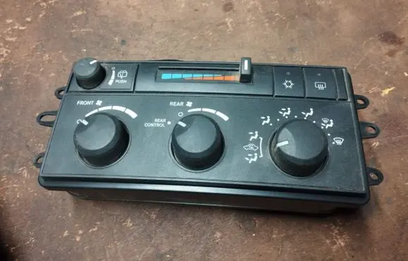 Dodge Durango II Climate control unit 55056169AC