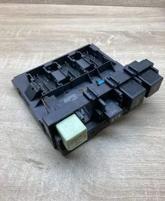 Volkswagen PASSAT B7 Comfort/convenience module 3AA937087G 5WK50414