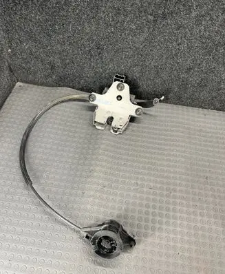 Jaguar XF X250 Tailgate/trunk/boot lock/catch/latch 6W83442A66DD 6W83442A66