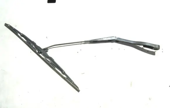 Audi A8 S8 D2 4D Front wiper blade arm 4D1955408B