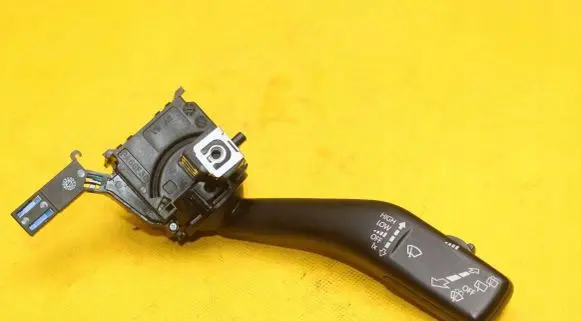 Volkswagen Caddy Indicator stalk 1K0953519H