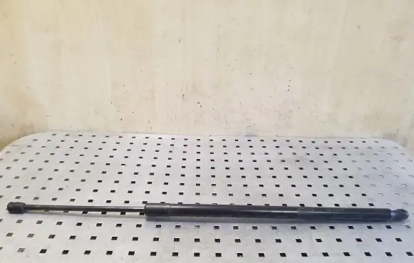 Ford Mondeo MK V Tailgate/trunk strut/damper DS73A406A10AF