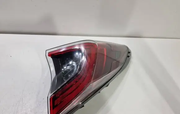 Toyota C-HR I Rear/tail lights 81550F4031 17766F