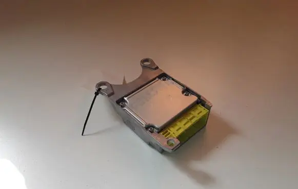 Subaru Forester SH Airbag control unit/module 98221SG100