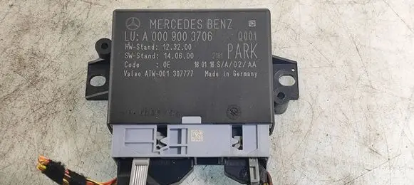 Mercedes-Benz E W212 Parking PDC control unit/module A0009003706 116S7AA02