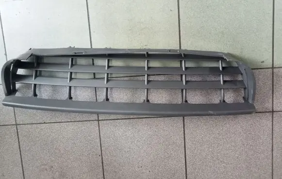 Volkswagen Crafter Front bumper lower grill 2E0807835A