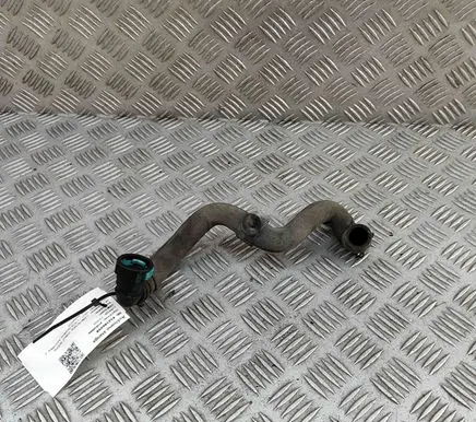 Land Rover Range Rover Velar Engine coolant pipe/hose M8A28D262AB