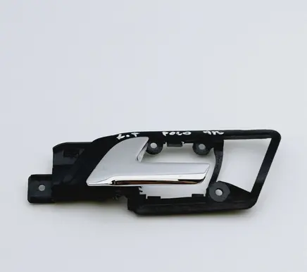 Volkswagen Polo IV 9N3 Rear door interior handle 6Q0839173