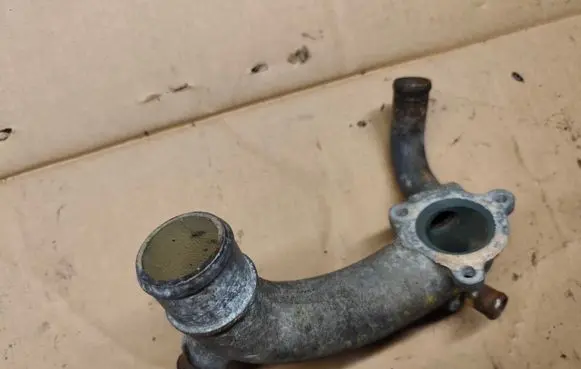 Jeep Grand Cherokee (WJ) Engine coolant pipe/hose 91092170F