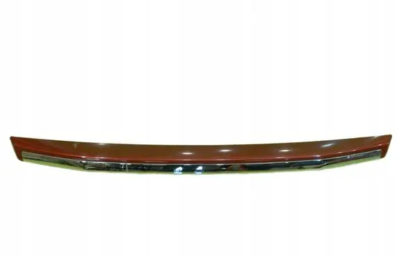 Land Rover Freelander 2 - LR2 Rear light center trim bar blend UP135