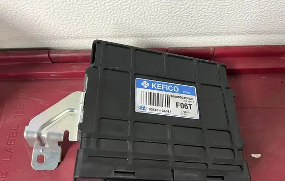 Hyundai Santa Fe Transmission gearbox valve body 954403A381 9090930424A0