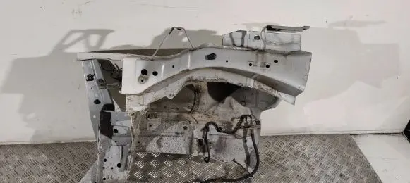 Nissan Juke I F15 Front side member 