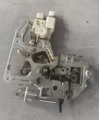 Renault Master III Sliding door lock 8200766631