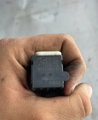 Hyundai Santa Fe Airbag deployment crash/impact sensor 9592028000