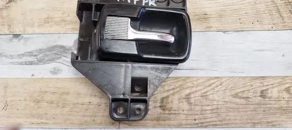 Audi 80 90 B2 Front door interior handle 811837710