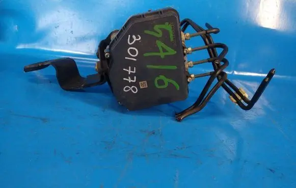Mazda 6 ABS control unit/module GSYR437A0A
