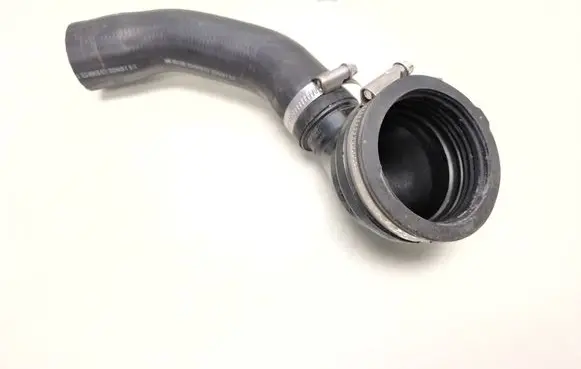 Opel Astra L Intercooler hose/pipe 9820116080