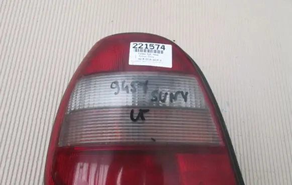 Nissan Sunny Rear/tail lights