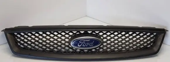 Ford Focus Front bumper upper radiator grill 4M518138BC 4M518200DE 4M518200CF