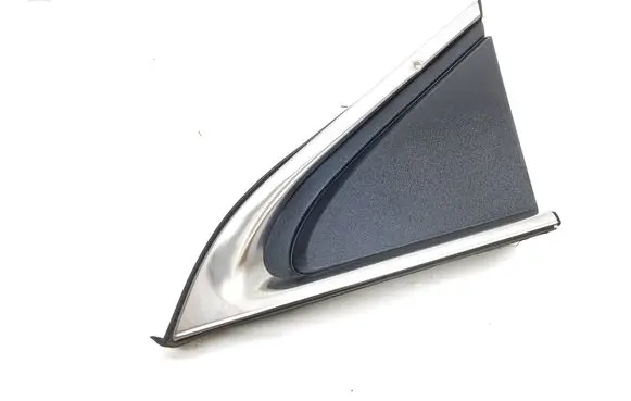 Fender end trim