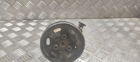 Volkswagen Caddy Power steering pump