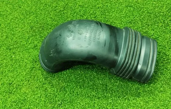 Renault Espace V (RFC) Air intake duct part 165550842R 1134782S01 41910