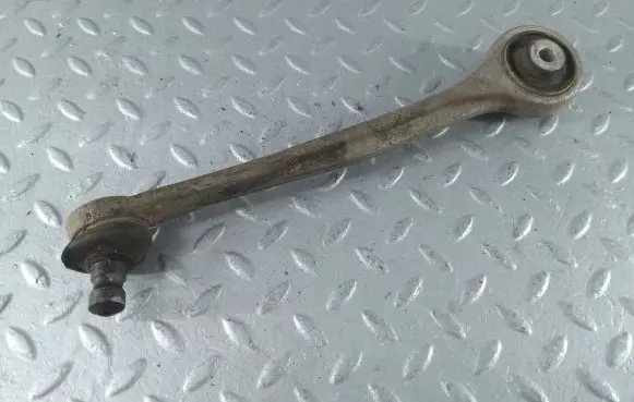Porsche Macan (95B) Front lower control arm/wishbone 8R0407515