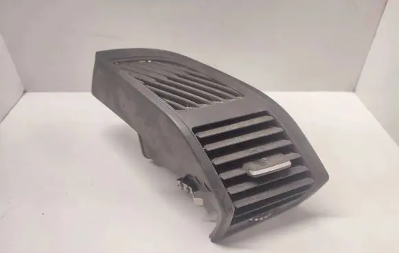 BMW i3 Dashboard side air vent grill/cover trim 64229283002 9283002
