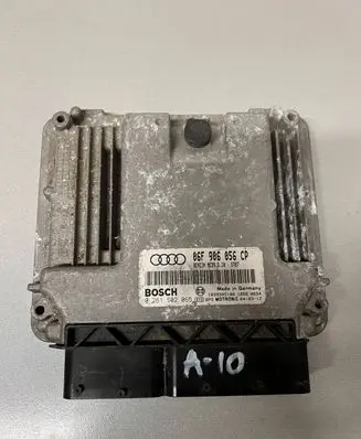 Audi A3 S3 8P Engine control unit/module 06F906056CP 0261S02065 1039S05188