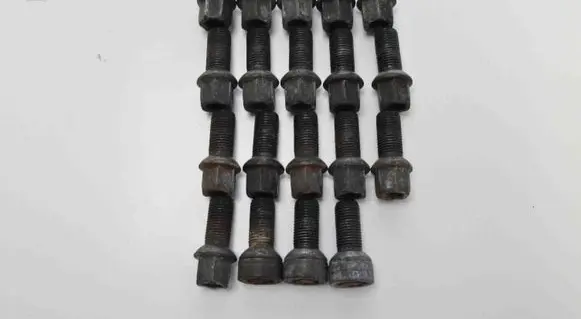 Audi A4 S4 B6 8E 8H Nuts/bolts 