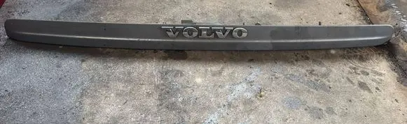 Volvo V50 Trunk door license plate light bar 30753026