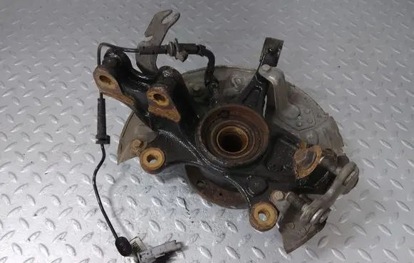 Peugeot Partner III Front wheel hub 1610138080 1647857080