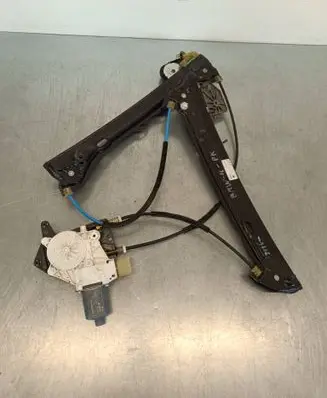 BMW 4 F36 Gran coupe Front door window regulator with motor 70460310 985158102